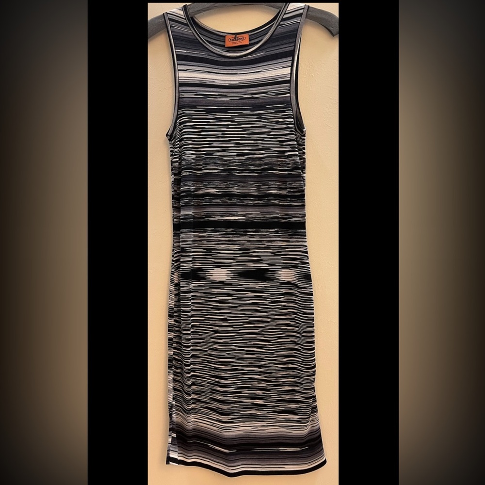 Missoni made in Italy Monochrome Striped Knit Dress IT40